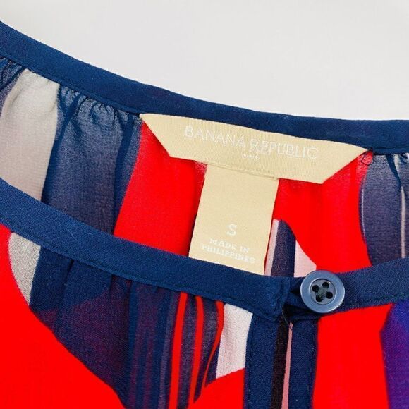 Banana Republic Size Small Red & Blue Abstract Polka Dot Popover Blouse Top - Picture 5 of 6